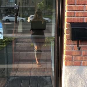 Meet your Posher, Ikram